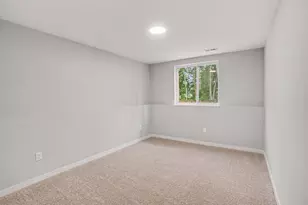 2098 Kristin Ct, Muskegon, MI 49442 - Photo 18