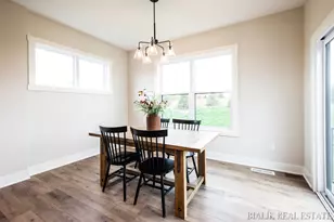 594 Sun Vale Ln, Grandville, MI 49418 - Photo 24