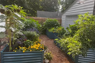 261 W Hile Rd, Norton Shores, MI 49441 - Photo 4