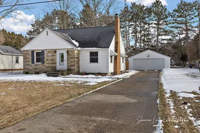 261 W Hile Road, Norton Shores, MI 49441 - Photo 10