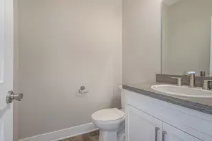 552 Sun Vale Ln, Grandville, MI 49418 - Photo 10