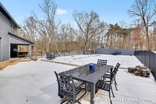 400 Greentree Ln NE, Ada, MI 49301 - Photo 38