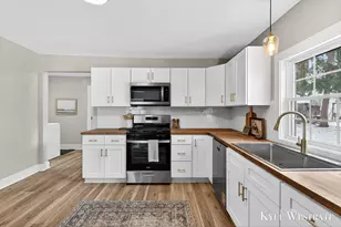 10227 S Norris Rd, Delton, MI 49046 - Photo 10