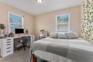 3848 Groveland Ave SW, Wyoming, MI 49519 - Photo 10