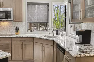 4502 Cross Creek Dr, Ann Arbor, MI 48108 - Photo 22