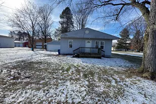 304 E South St, Athens, MI 49011 - Photo 1