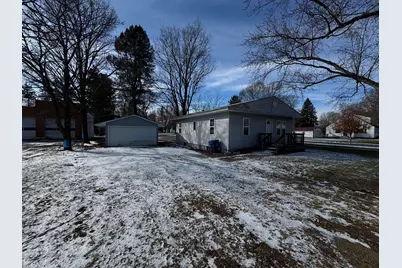 304 E South Street, Athens, MI 49011 - Photo 12