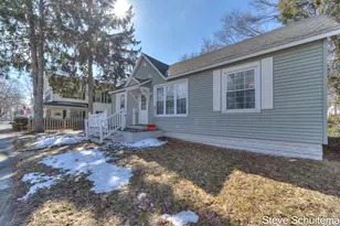 2159 Mann St, Muskegon, MI 49441 - Photo 4