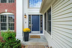 7236 Hampstead Ln, Portage, MI 49024 - Photo 2