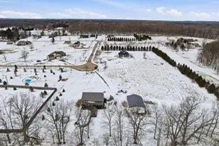 3879 Shamrock Dr, Lapeer, MI 48446 - Photo 48