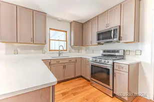 78 Rockview Dr NE, Rockford, MI 49341 - Photo 6