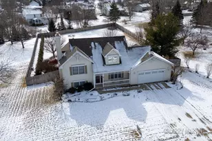 78 Rockview Dr NE, Rockford, MI 49341 - Photo 38