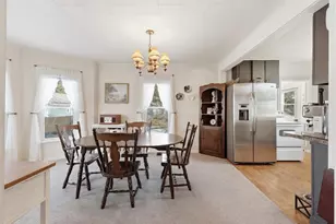 614 E Washington St, Ionia, MI 48846 - Photo 6