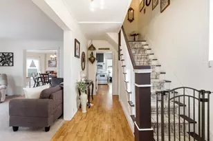 614 E Washington St, Ionia, MI 48846 - Photo 2