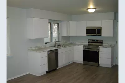 271 68th Street SW, Grand Rapids, MI 49548 - Photo 2