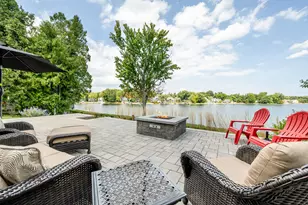 7881 Lakewood Dr, Coloma, MI 49038 - Photo 4