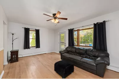 85 Doremus Avenue, Waterford, MI 48328 - Photo 12