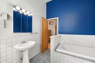 85 Doremus Ave, Waterford, MI 48328 - Photo 8