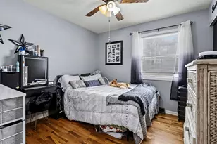 331 E Parsons Ave, Watervliet, MI 49098 - Photo 10