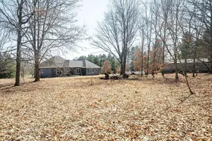 8477 84th St SE, Alto, MI 49302 - Photo 30