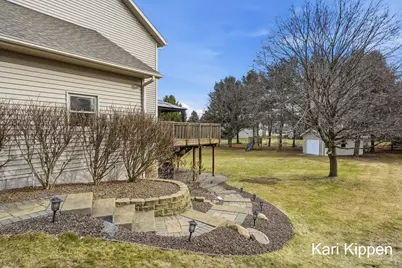 158 Teasel Street NE, Comstock Park, MI 49321 - Photo 32