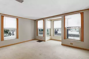 316 E Division St, Dowagiac, MI 49047 - Photo 4