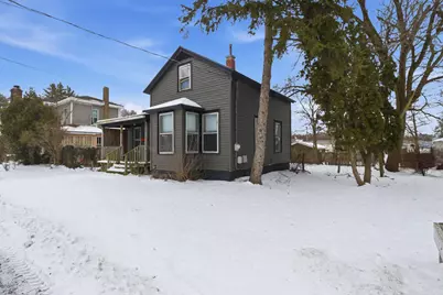 316 E Division Street, Dowagiac, MI 49047 - Photo 2