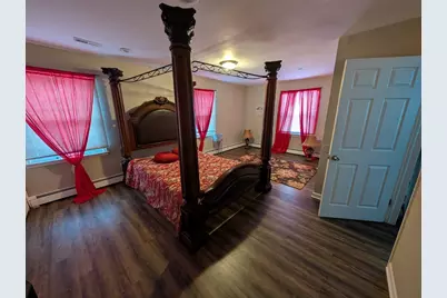 2126 McGregor Road #Upper, Ypsilanti, MI 48198 - Photo 10