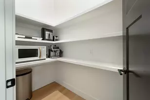 9673 N 27th St, Richland, MI 49083 - Photo 8