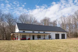 9673 N 27th St, Richland, MI 49083 - Photo 1