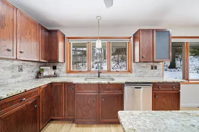 1910 Essex Lane, Jackson, MI 49203 - Photo 14