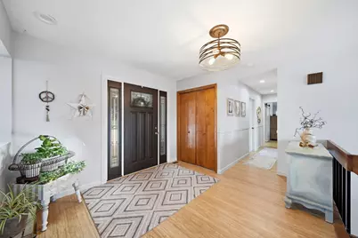 1910 Essex Lane, Jackson, MI 49203 - Photo 10