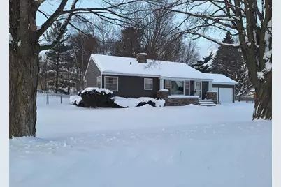 340 W Todd Avenue, Reed City, MI 49677 - Photo 4