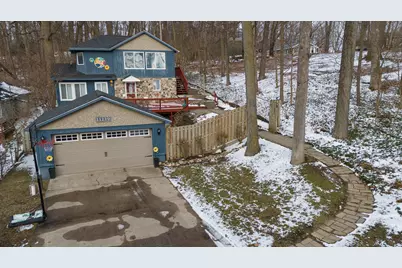 11230 Lakeshore Drive, Three Rivers, MI 49093 - Photo 2
