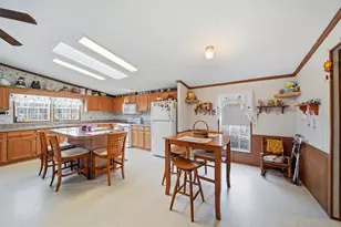 909 Savannah River Dr, Adrian, MI 49221 - Photo 12