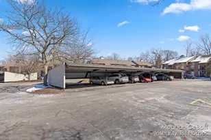 3280 Devonwood Hills NE, Grand Rapids, MI 49525 - Photo 20