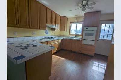 216 Miller Drive, Albion, MI 49224 - Photo 4