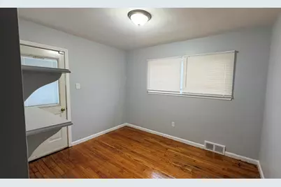 21700 Pembroke Avenue, Detroit, MI 48219 - Photo 12