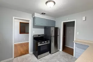 21700 Pembroke Ave, Detroit, MI 48219 - Photo 16