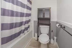 210 Cedar St, Paw Paw, MI 49079 - Photo 16