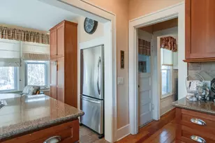 234 Bailey Ave, South Haven, MI 49090 - Photo 6