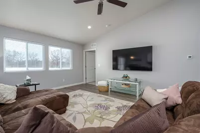 1750 Burr Pond Lane, Vicksburg, MI 49097 - Photo 12