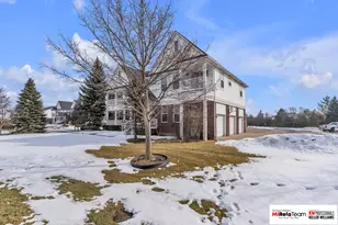 29104 Philadelphia Dr, New Baltimore, MI 48051 - Photo 1