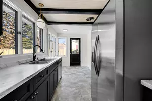 94 Marlette St, Sandusky, MI 48471 - Photo 4