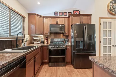 7166 Fay Drive, Belleville, MI 48111 - Photo 8