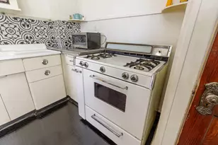 360 Burke St, River Rouge, MI 48218 - Photo 14