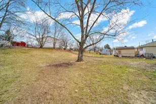 5566 Dogwood Dr, Jackson, MI 49201 - Photo 24