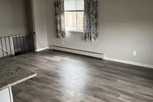 25225 Potomac Dr, South Lyon, MI 48178 - Photo 4