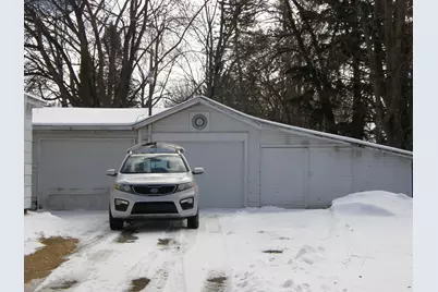 206 E Wayne Street, Dowagiac, MI 49047 - Photo 2