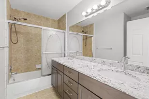 49308 Dominion Ct, Canton, MI 48187 - Photo 18